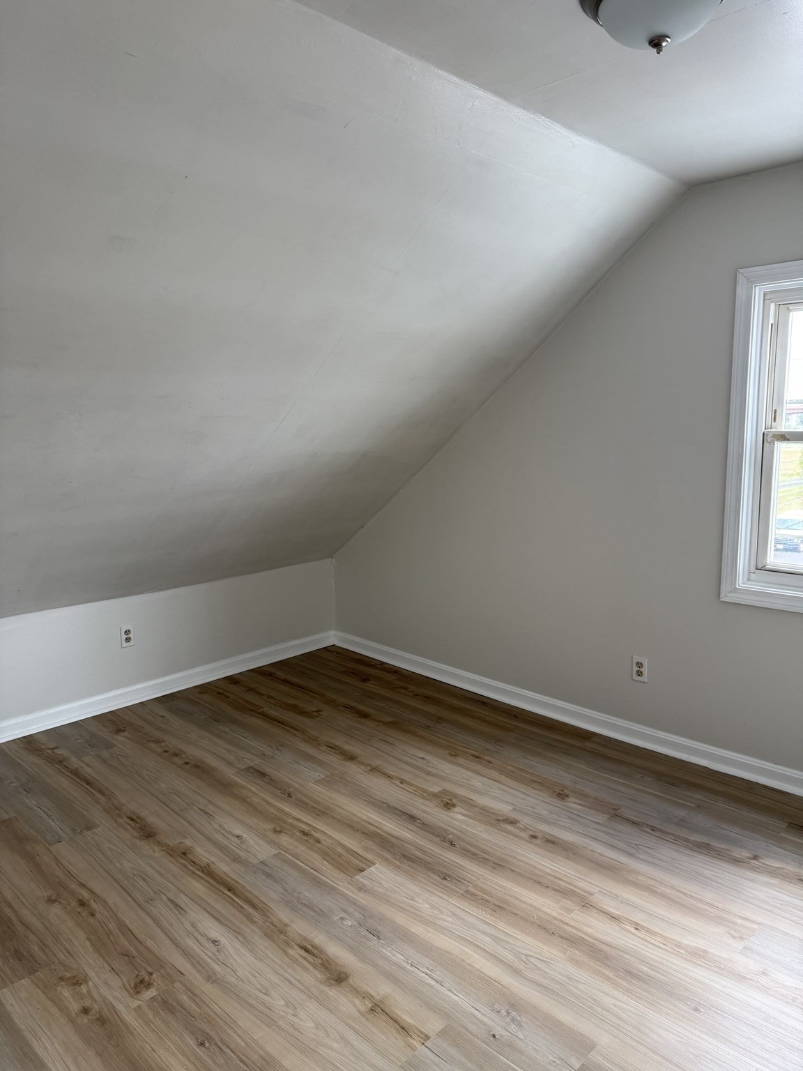 105 George Street, Unit 3 Fall River, MA 02720 - Photo 5 of 9 Gallery Image 5