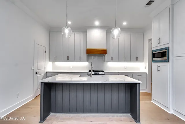 $549,850 | 123 Camden Ridge, Madison, MS 39110