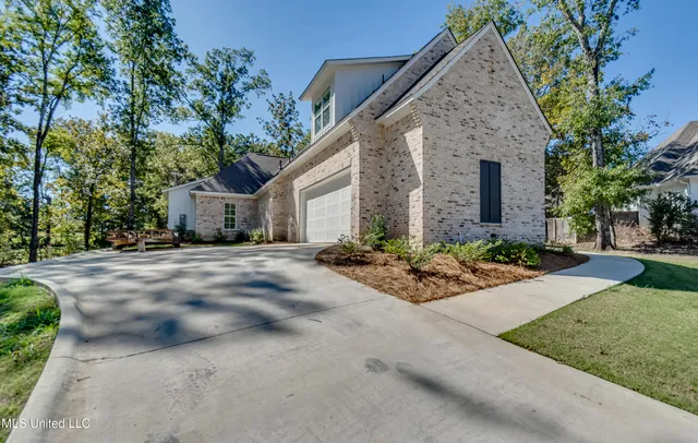 $549,850 | 123 Camden Ridge, Madison, MS 39110