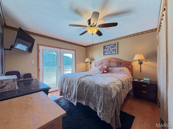 $265,900 | 14274 South Lake Drive, De Soto, MO 63020