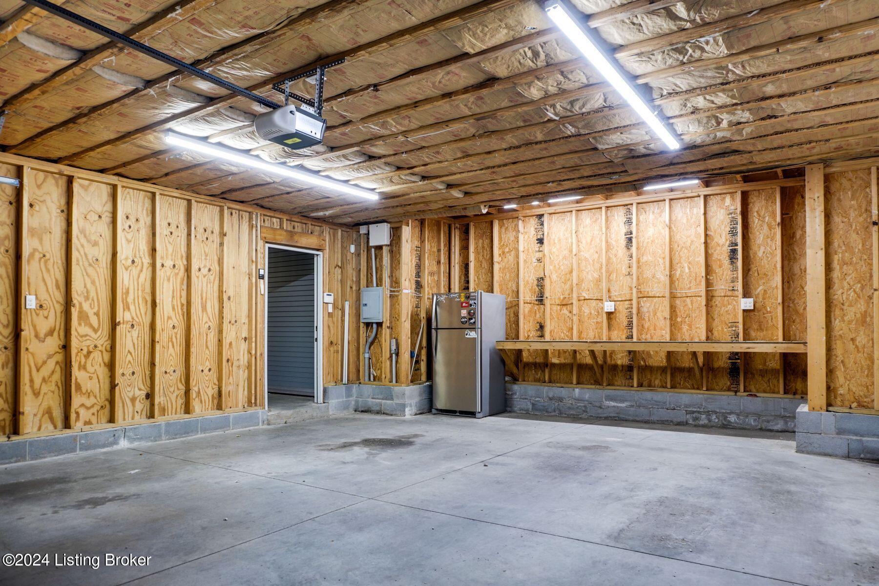 1062 Cherokee Road Louisville, KY 40204 - Photo 45 of 59 photo_online_044