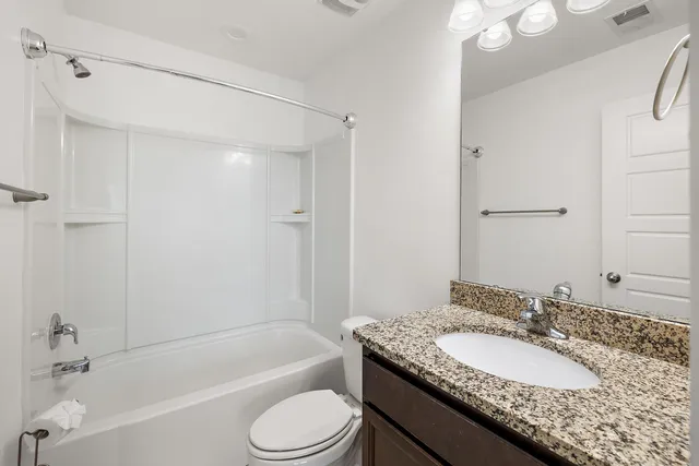 $2,395 | 3927 Four Poles Park Drive, North Charleston, SC 29405