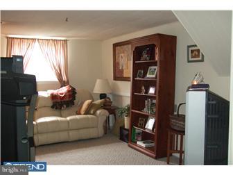 231 Lewis Road Springfield, PA 19064 - Photo 7 of 12