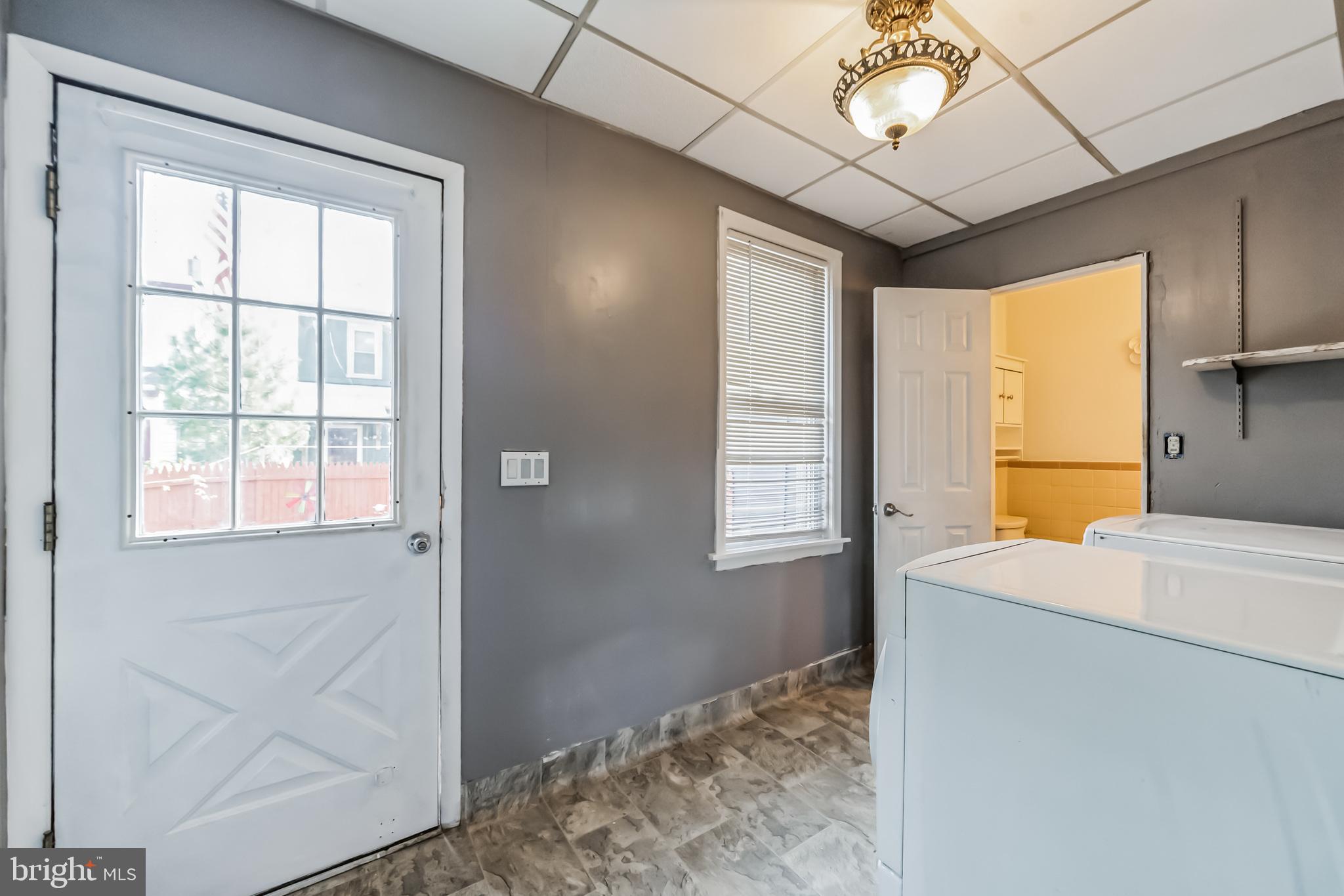 709 Powell Street Gloucester City, NJ 08030 - Photo 13 of 35
