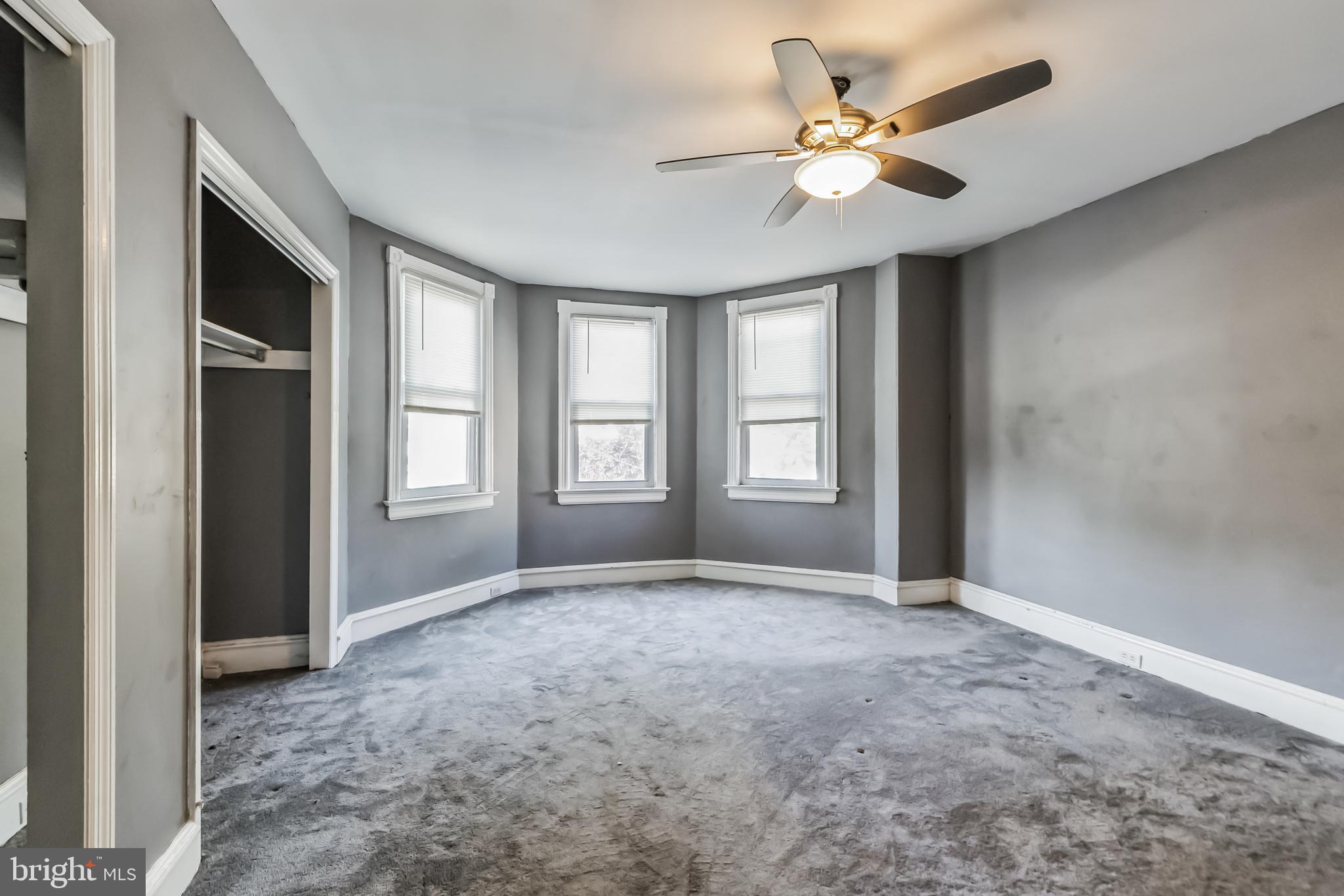 709 Powell Street Gloucester City, NJ 08030 - Photo 20 of 35
