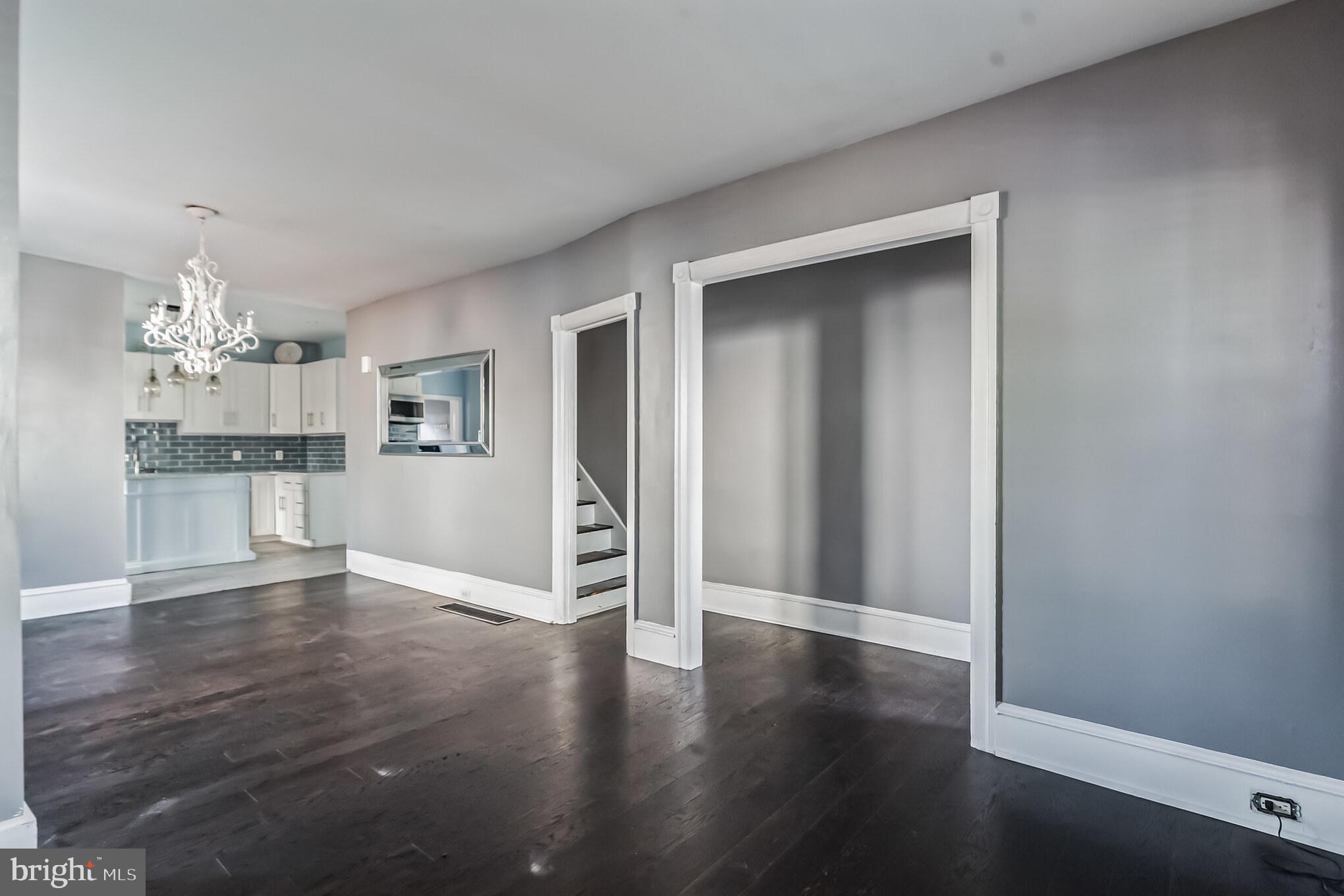 709 Powell Street Gloucester City, NJ 08030 - Photo 6 of 35