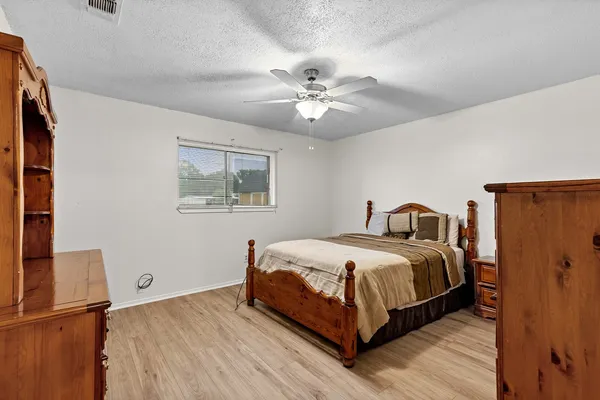 $149,900 | 1208 Clark Street, Marlin, TX 76661
