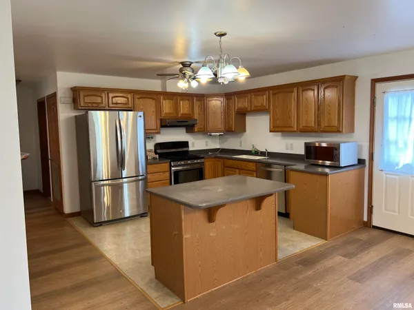 $259,900 | 1467 Old 36, Winchester, IL 62694