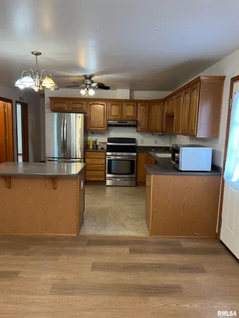 $259,900 | 1467 Old 36, Winchester, IL 62694