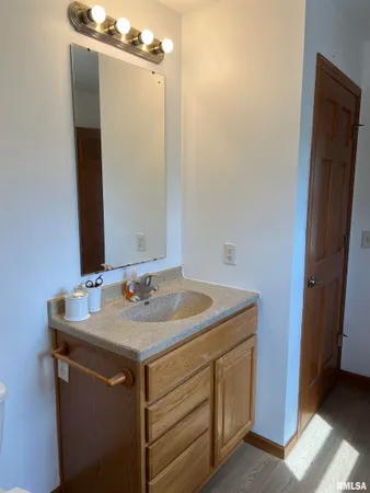 $259,900 | 1467 Old 36, Winchester, IL 62694