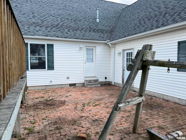 $259,900 | 1467 Old 36, Winchester, IL 62694