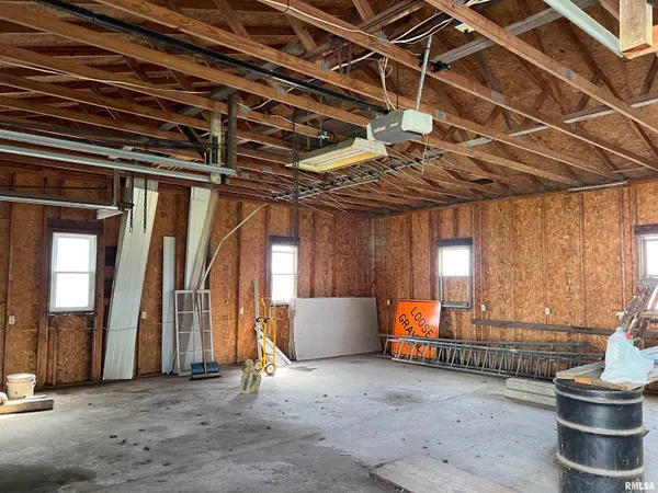 $259,900 | 1467 Old 36, Winchester, IL 62694