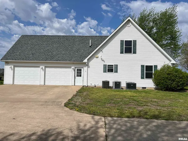 $259,900 | 1467 Old 36, Winchester, IL 62694