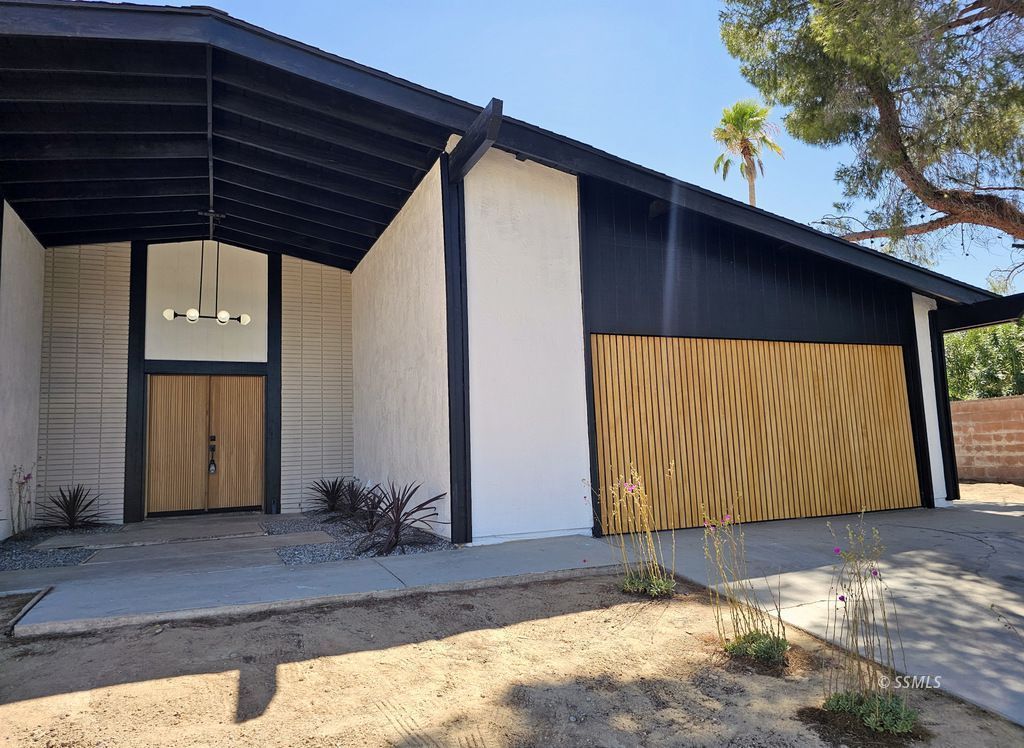 611 West Felspar Avenue Ridgecrest, CA 93555 - Photo 34 of 36
