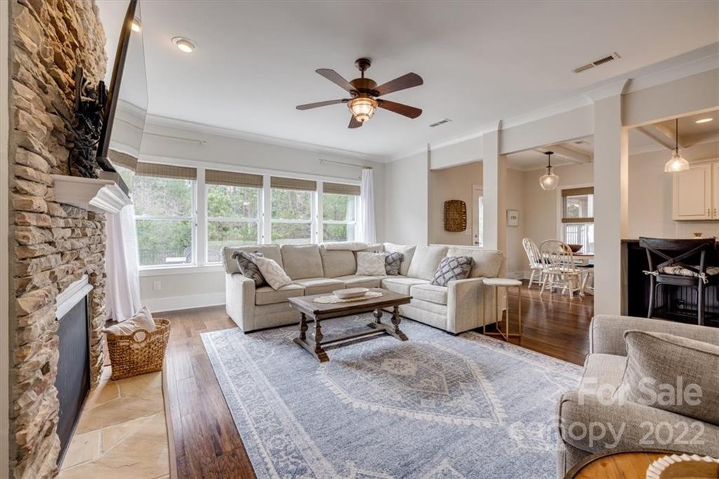 2257 Bluebell Way Tega Cay, SC 29708 - Photo 17 of 45