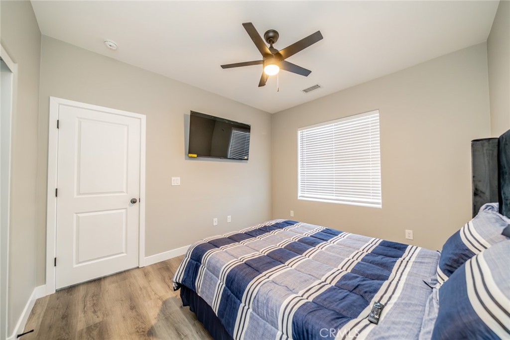 11515 Mariposa Road Hesperia, CA 92345 - Photo 21 of 33
