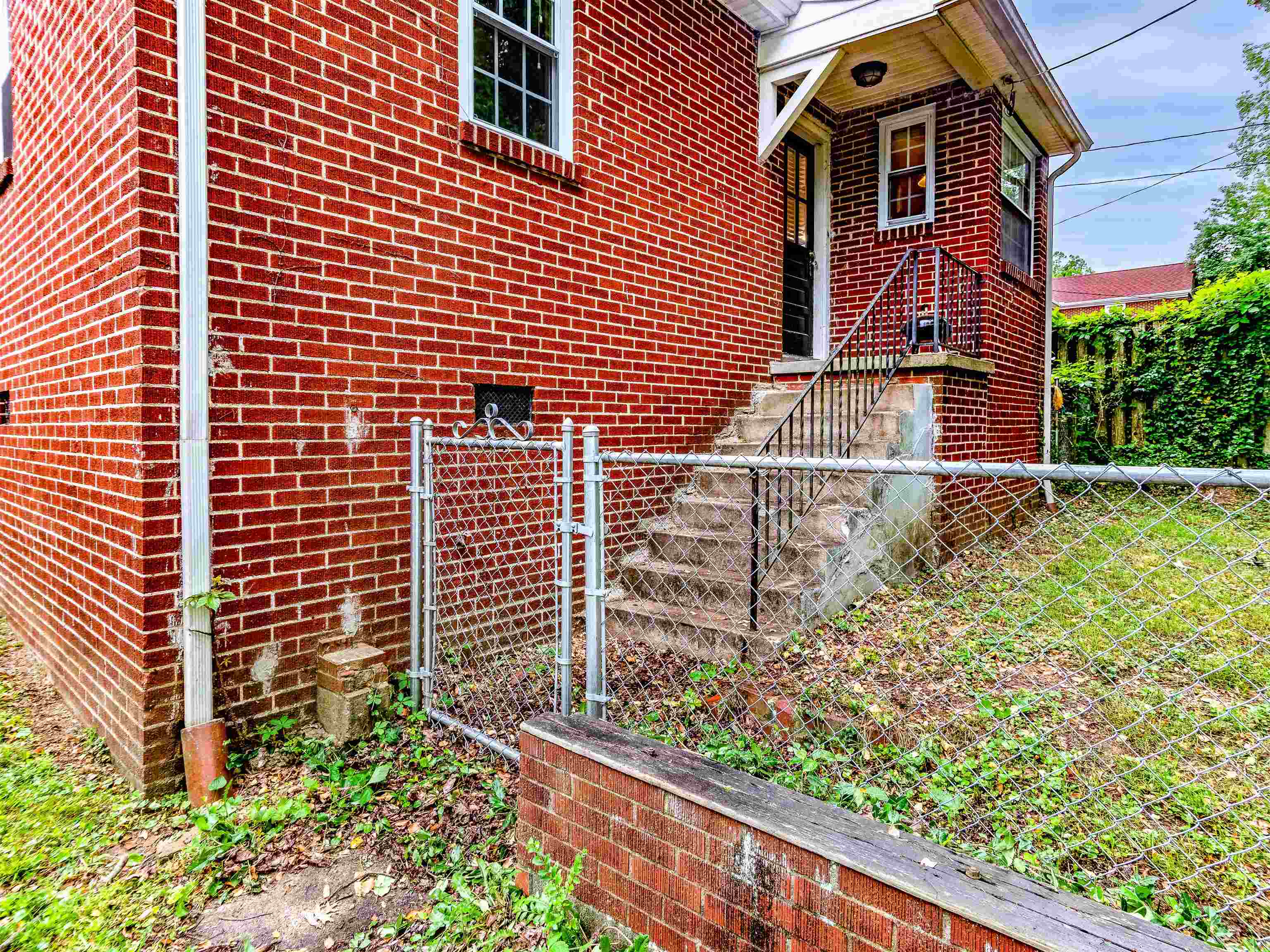 1561 Upland Road Huntington, WV 25701 - Photo 23 of 26 Gallery Image 23