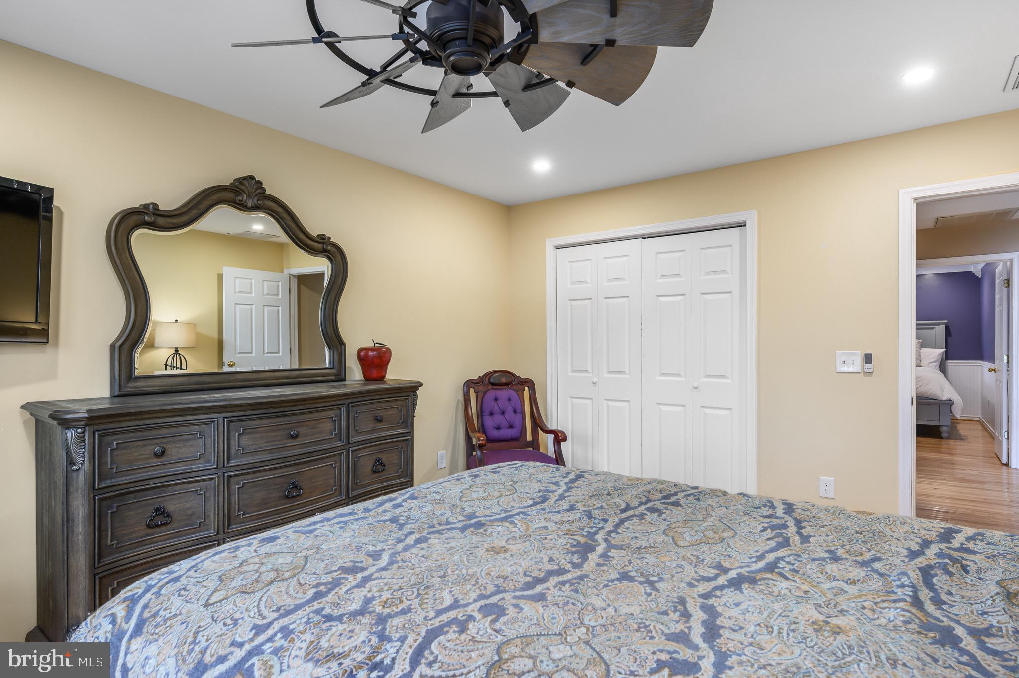 20599 Quarterpath Trace Circle Sterling, VA 20165 - Photo 33 of 68