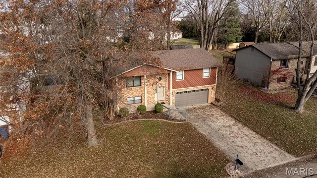 $254,000 | 916 Carla Drive, Troy, IL 62294