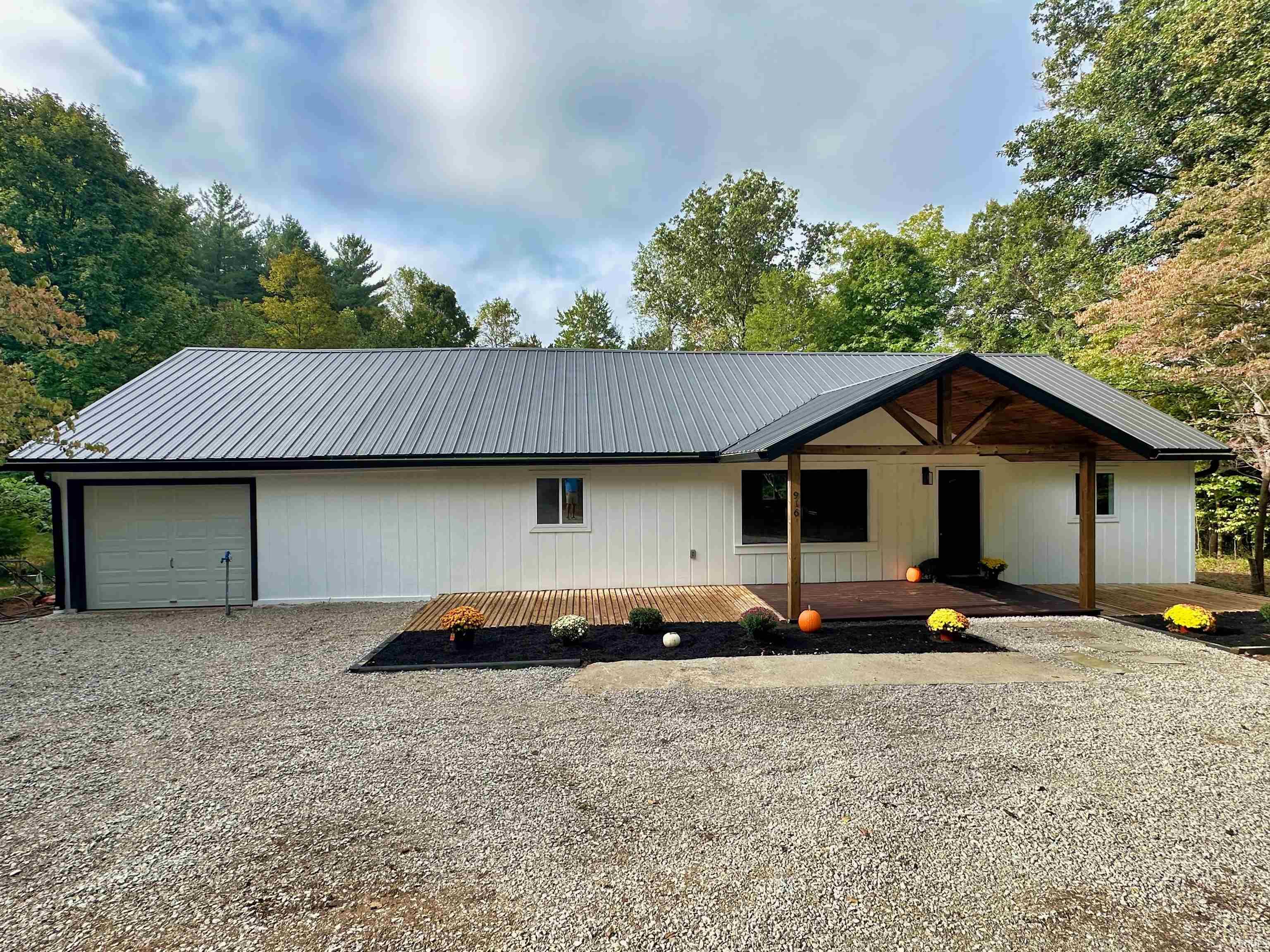916 WPA Road Mitchell, IN 47446 - Photo 1 of 26