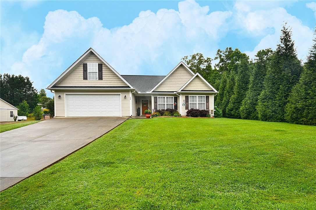 114-116 Soliel Way Pendleton, SC 29670 - Photo 2 of 29