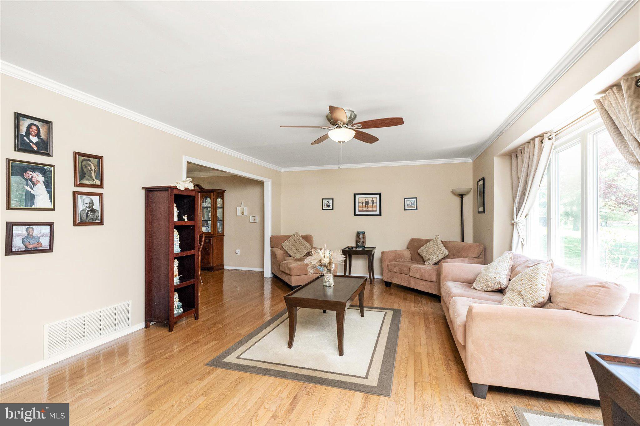 3 David Drive Ewing, NJ 08638 - Photo 4 of 32 a living room with furniture and a window