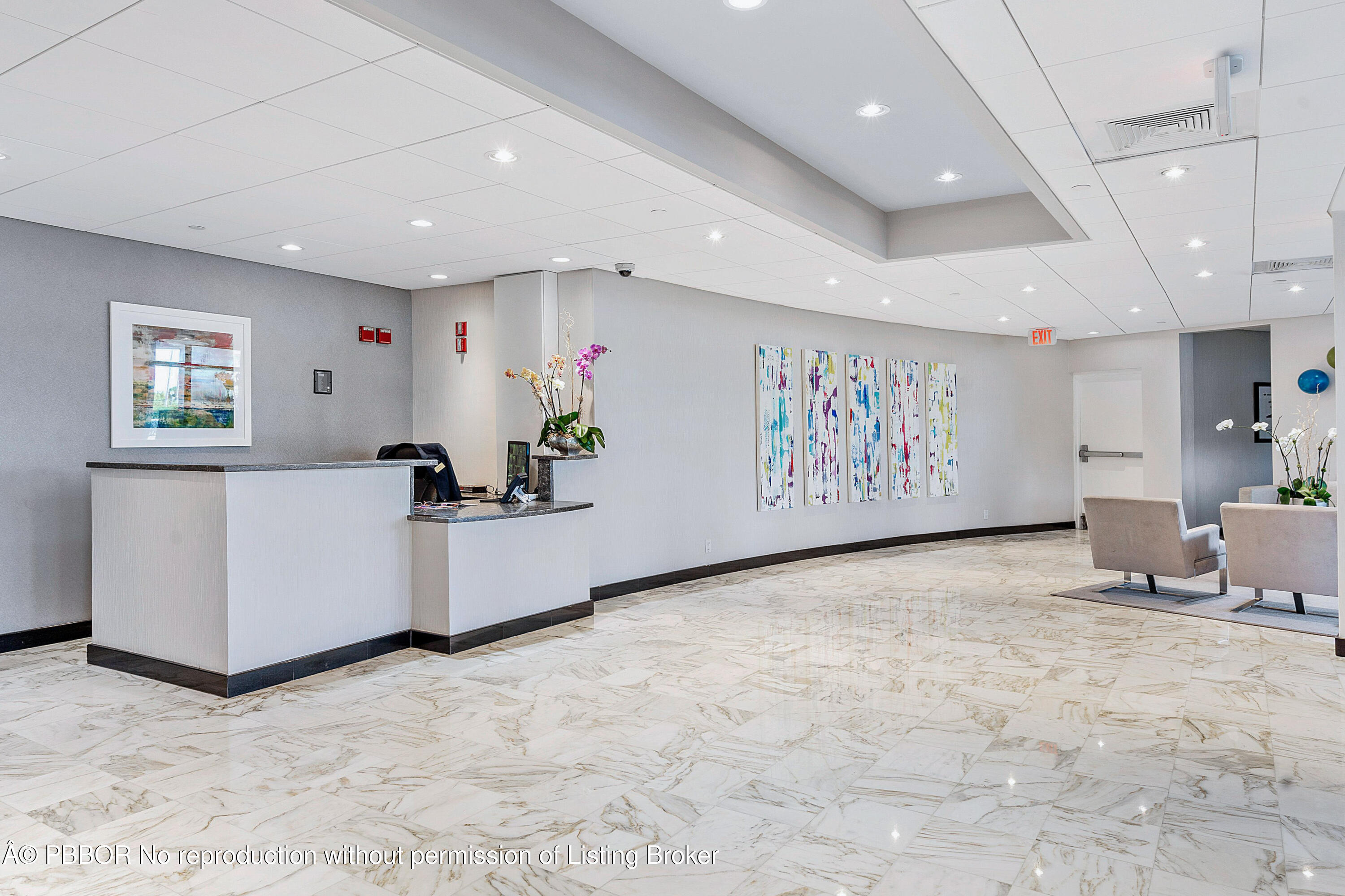 3360 South Ocean Boulevard, Unit 2BII Palm Beach, FL 33480 - Photo 5 of 9 a view of room with furniture and window