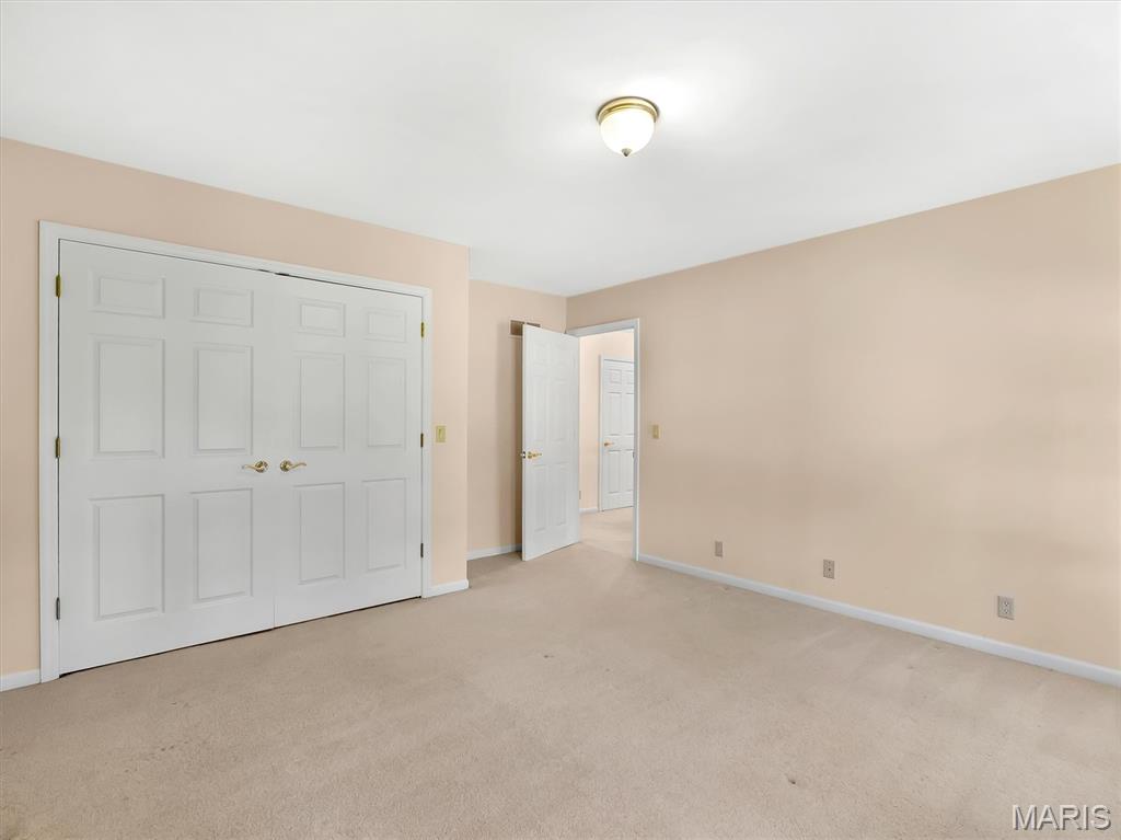 908 North Ballas Road St. Louis, MO 63131 - Photo 23 of 53