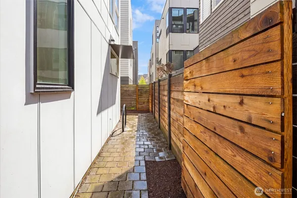 $875,000 | 819 Northwest 54th Street, Unit B, Seattle, WA 98107