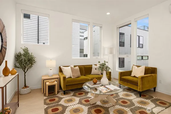 $875,000 | 819 Northwest 54th Street, Unit B, Seattle, WA 98107