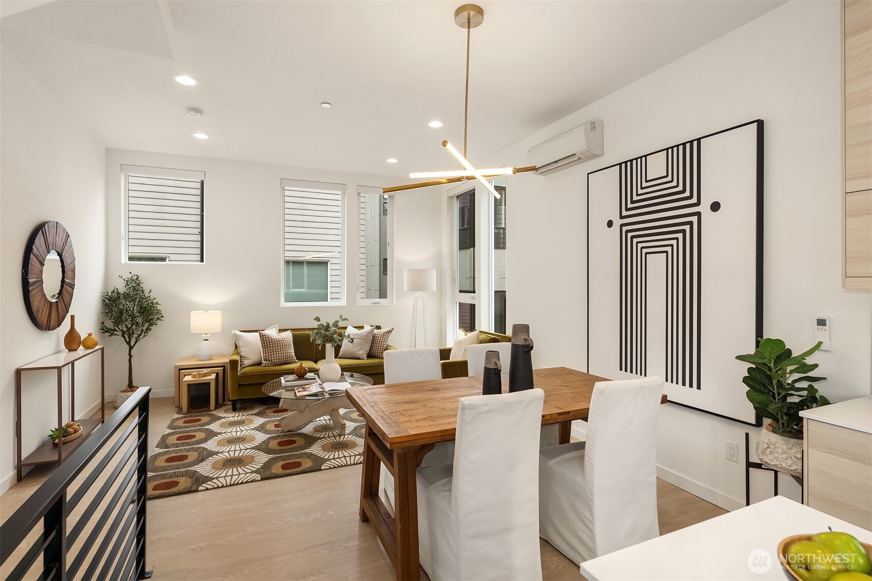 819 Northwest 54th Street, Unit B Seattle, WA 98107 - Photo 17 of 40