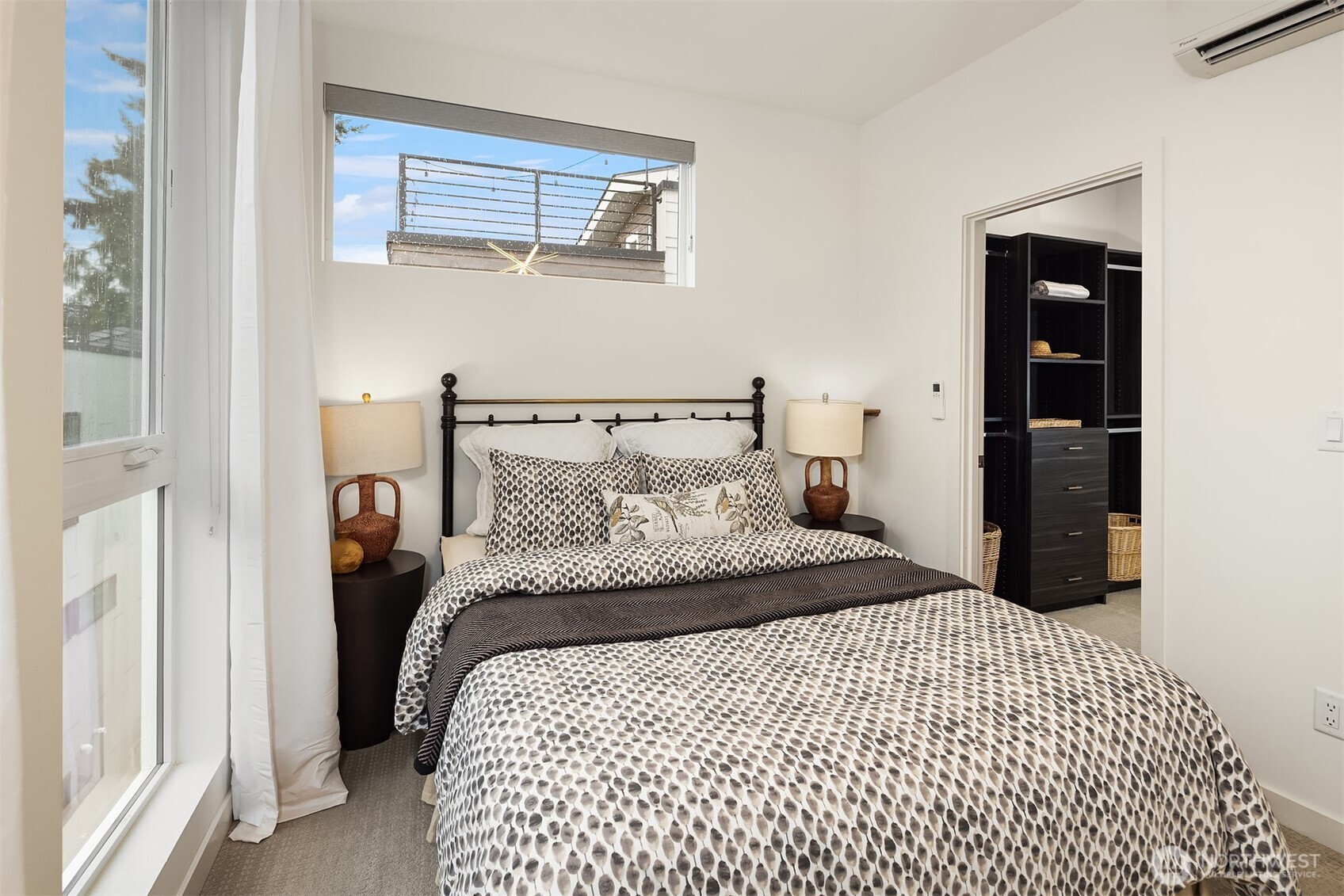 819 Northwest 54th Street, Unit B Seattle, WA 98107 - Photo 25 of 40