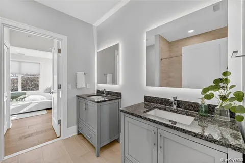 $1,365,000 | 1834 Soundview Court, Yorktown Heights, NY 10598