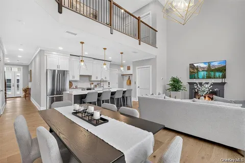 $1,365,000 | 1834 Soundview Court, Yorktown Heights, NY 10598