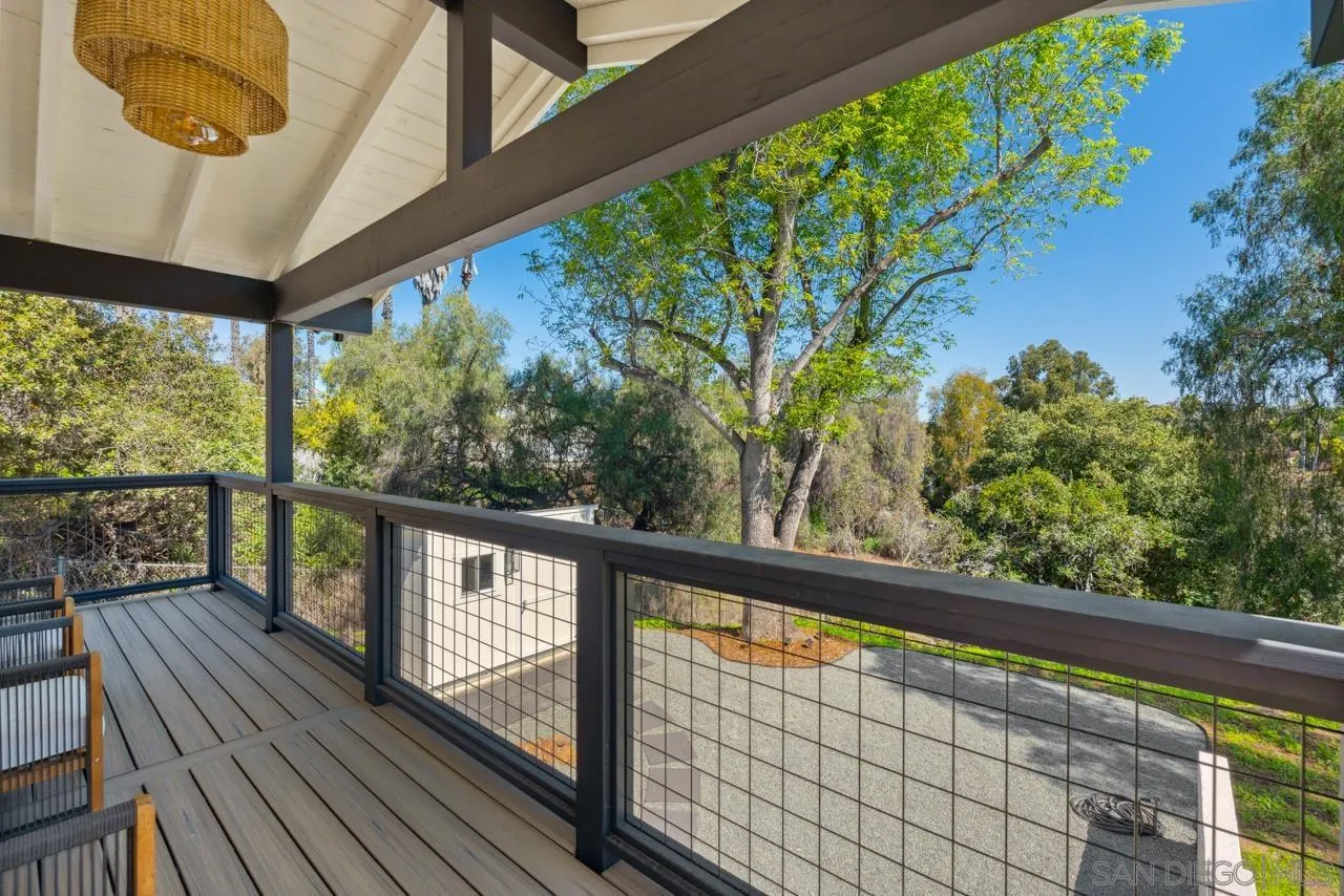 986 Phillips Street Vista, CA 92083 - Photo 18 of 55