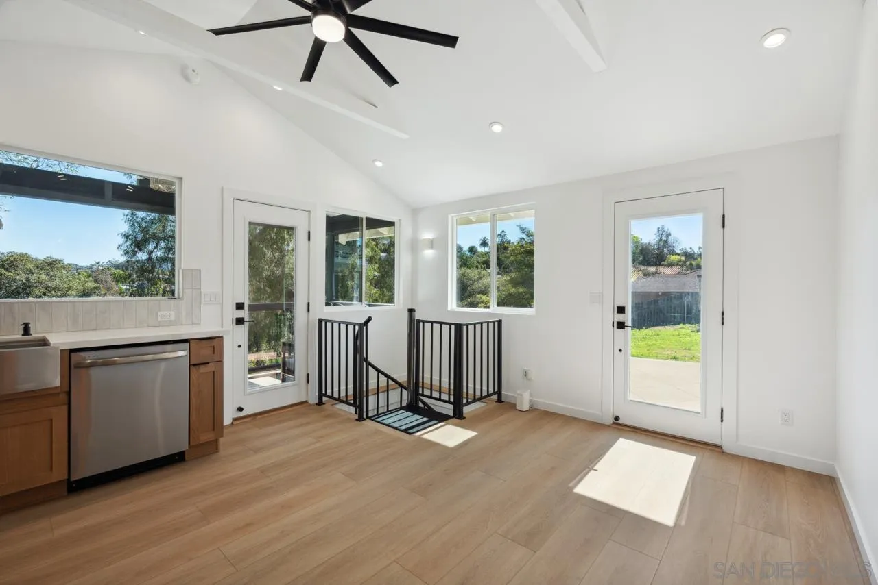 986 Phillips Street Vista, CA 92083 - Photo 24 of 55