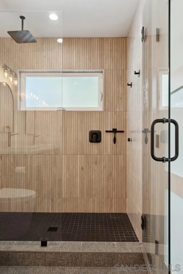 986 Phillips Street Vista, CA 92083 - Photo 29 of 55