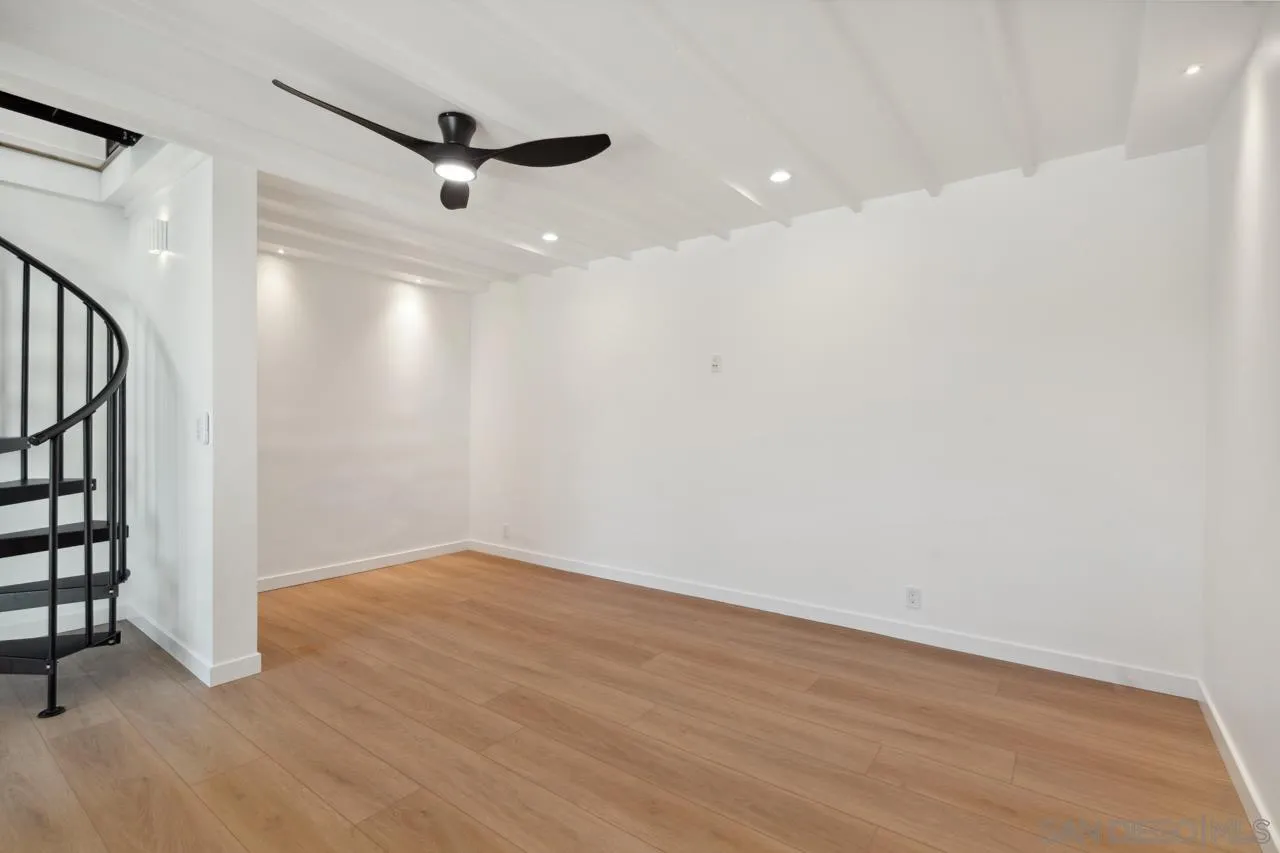 986 Phillips Street Vista, CA 92083 - Photo 32 of 55