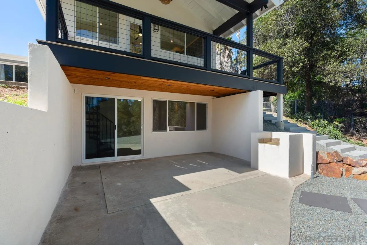 986 Phillips Street Vista, CA 92083 - Photo 39 of 55