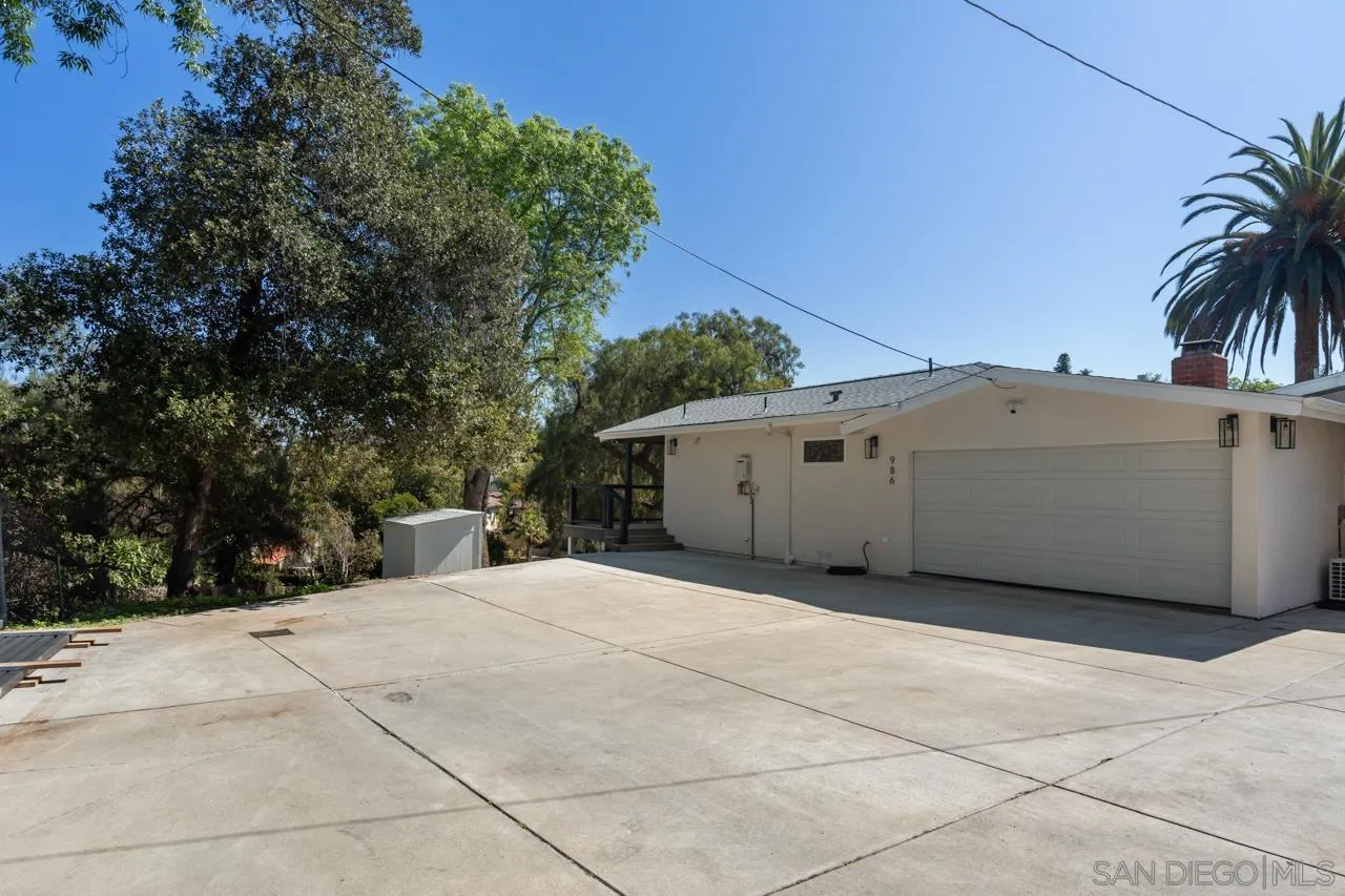 986 Phillips Street Vista, CA 92083 - Photo 48 of 55