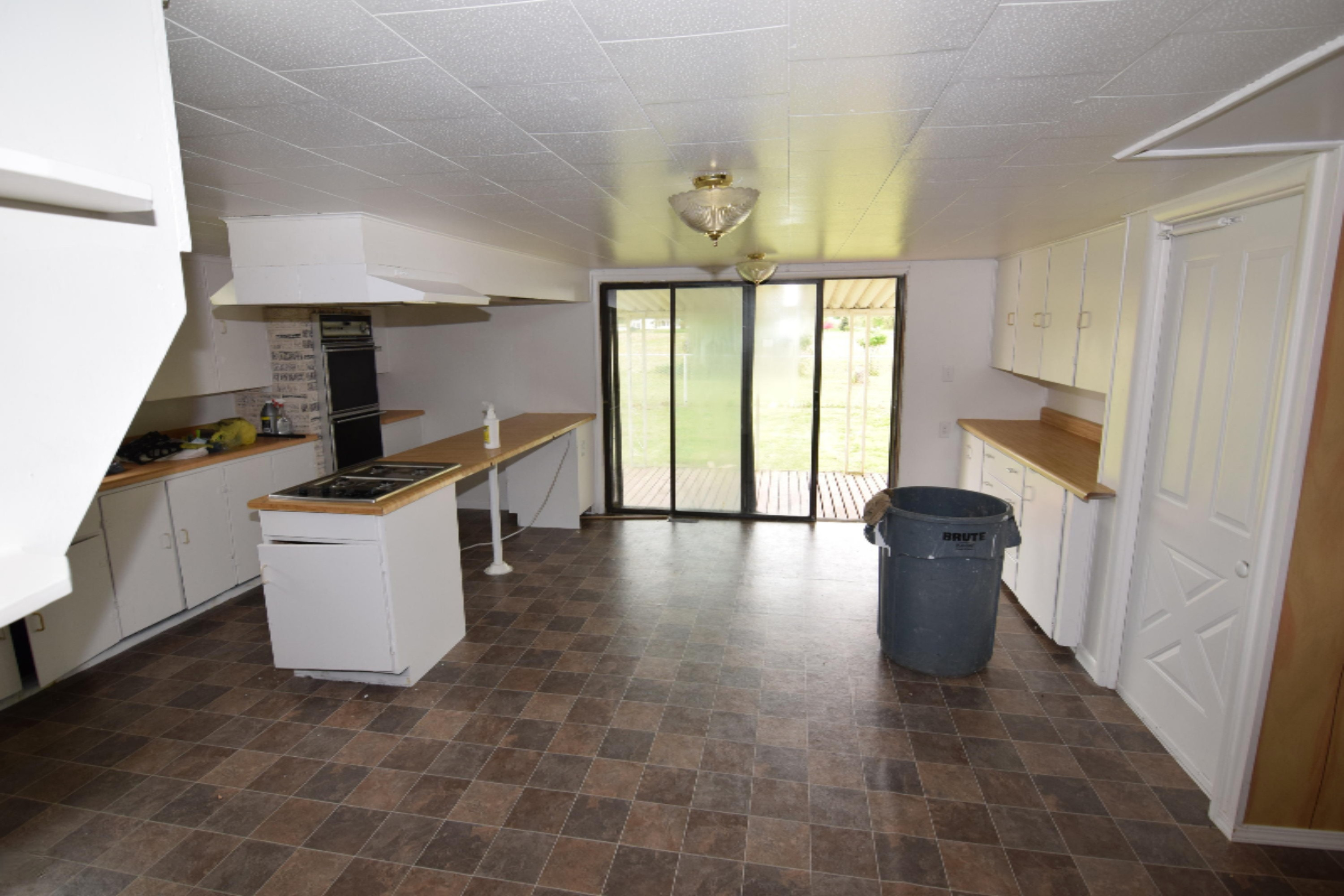 257 North Briggs Road Quincy, MI 49082 - Photo 6 of 36 DSC_0704