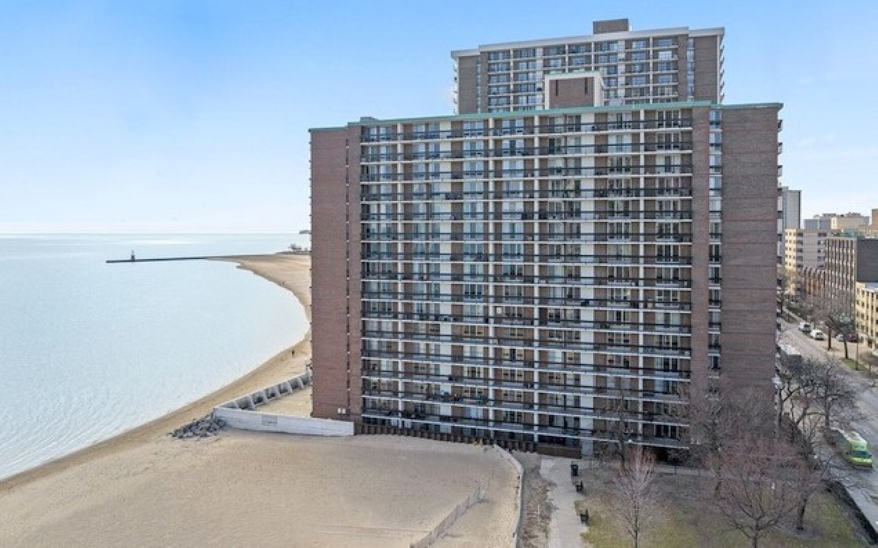 5901 North Sheridan Road, Unit 16C Chicago, IL 60660 - Photo 1 of 28 a view of a building