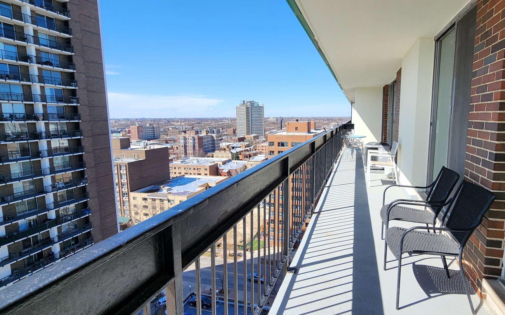 5901 North Sheridan Road, Unit 16C Chicago, IL 60660 - Photo 16 of 28 a city view from the balcony