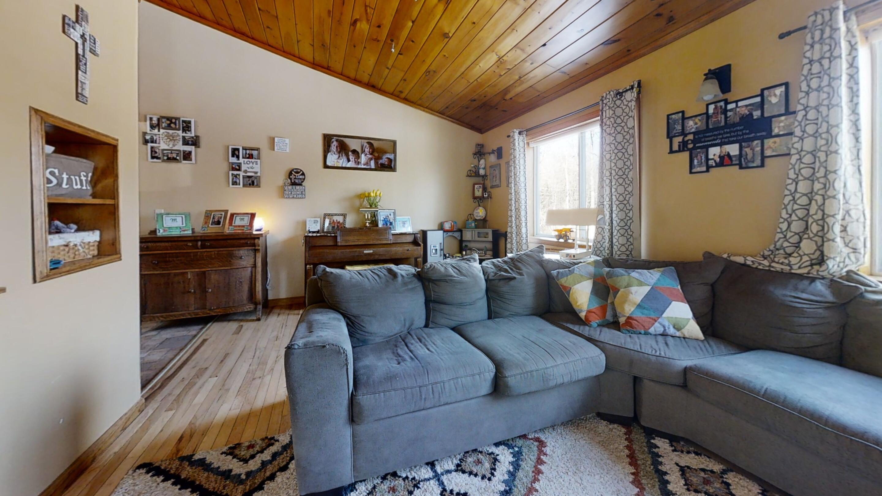 201 Mast Hill Road Bucksport, ME 04416 - Photo 4 of 31 3a