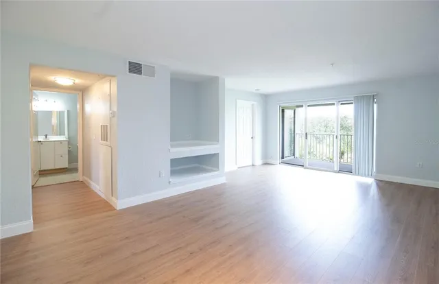 $1,750 | 14036 Fairway Island Drive, Unit 1535, Orlando, FL 32837