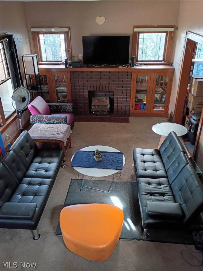 2238 9th Street Northwest Canton, OH 44708 - Photo 3 of 20 Gallery Image 3
