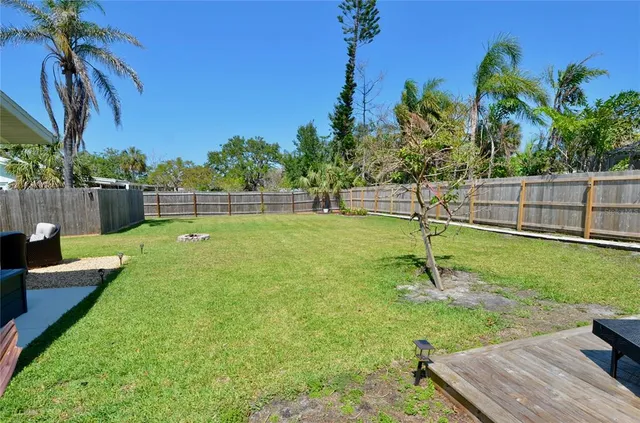 $675,000 | 411 Pameto Road, Nokomis, FL 34275