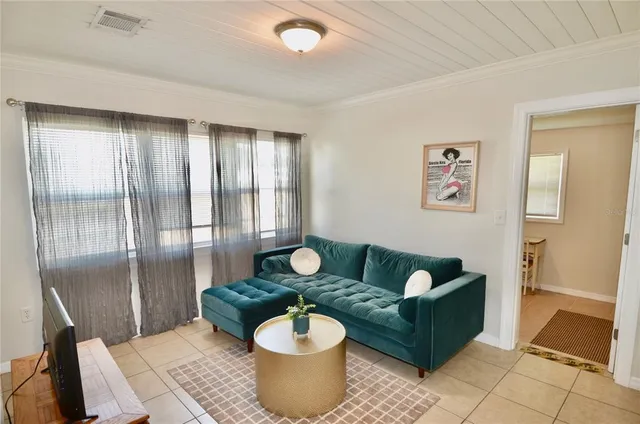 $675,000 | 411 Pameto Road, Nokomis, FL 34275