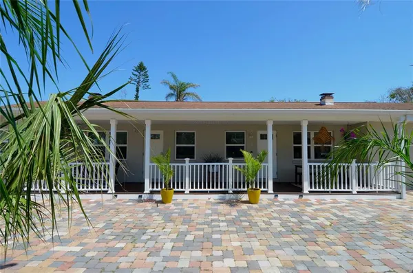 $599,000 | 411 Pameto Road, Nokomis, FL 34275