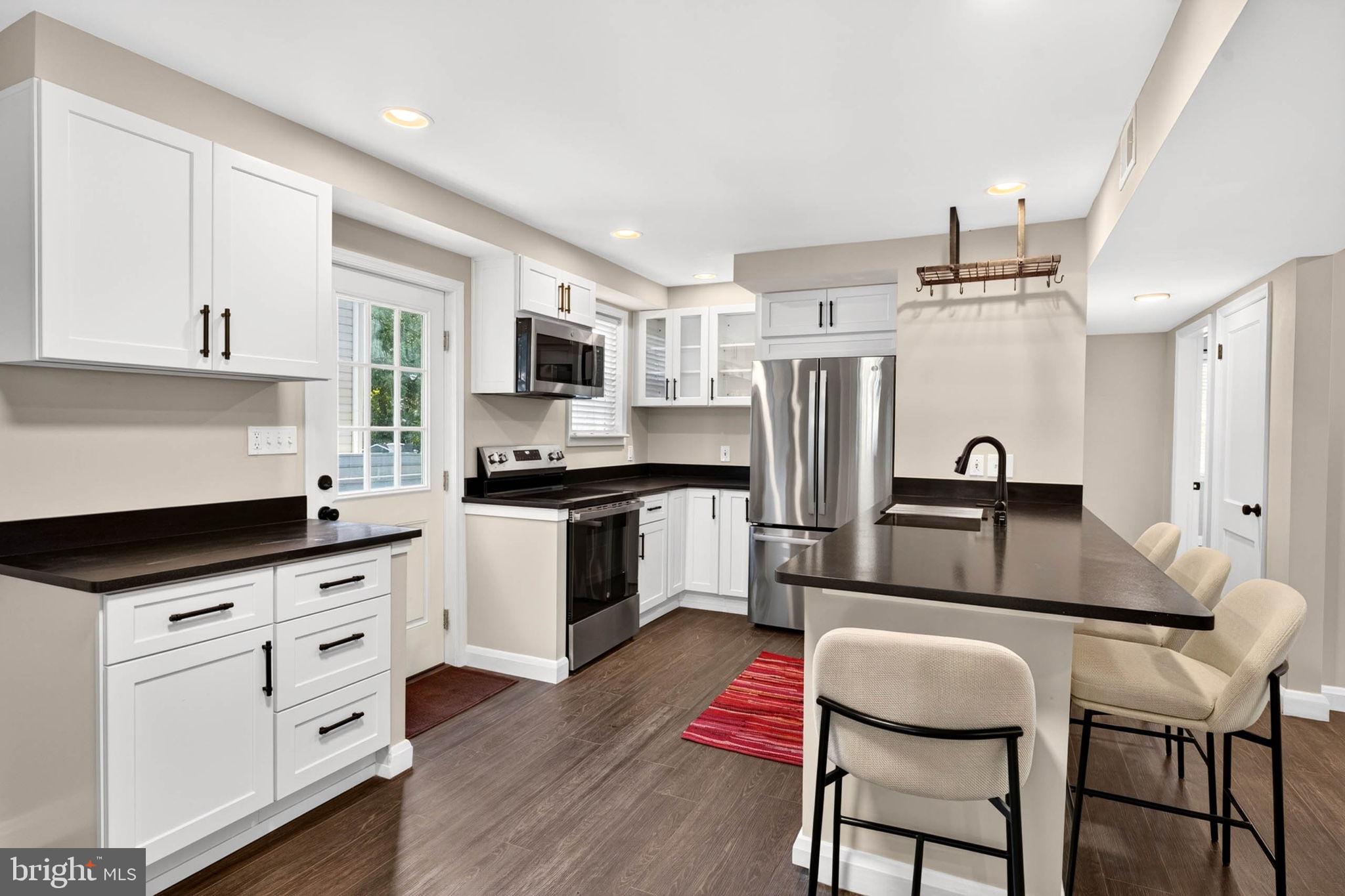 515 South Rolling Road Baltimore, MD 21228 - Photo 12 of 72 Gallery Image 12